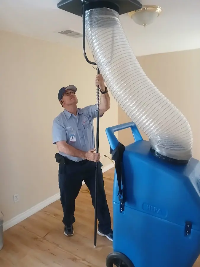 HVAC Installation technician using HEPA equipment in Sumner
